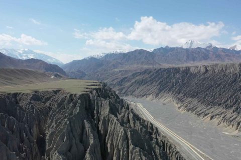 Xinjiang 2 6 Person Private Tour Price, Vehicle Types, and Services Full Guide Travel Guide