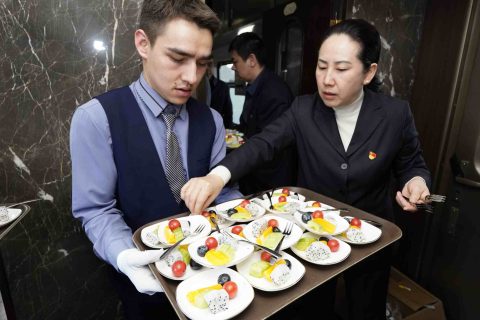 Where to buy tickets for the New Oriental Express Xinjiang tour  2027 official booking channels