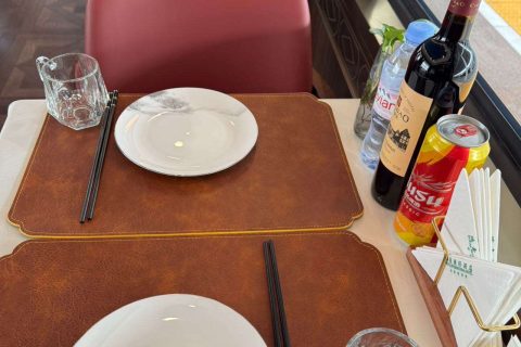 Where to buy tickets for the New Oriental Express, and how to book the New Oriental Express Xinjiang special train