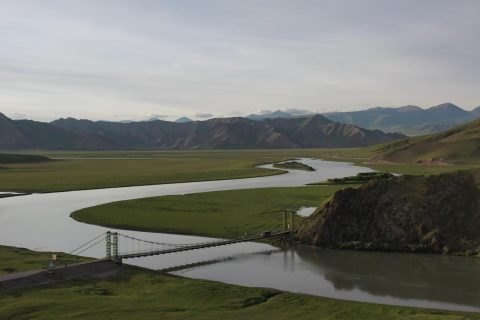 Urumqi arrival direct carpool, 6 seat comfortable car tour all over Xinjiang