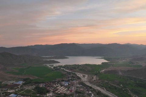 Xinjiang Travel Private Car Custom Recommendations Urumqi Car with Driver Cost Quotes and Booking Methods