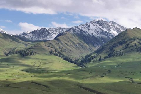 Multi person Xinjiang Panoramic Tour, Custom 2 6 Person Carpooling, Flexible Adjustment of Attractions