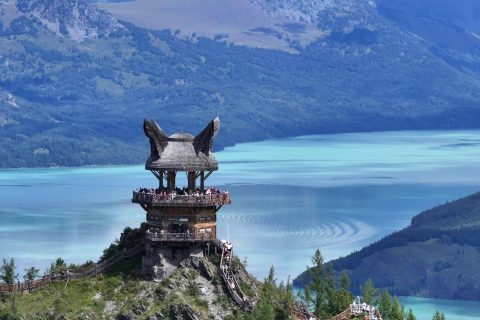 Xinjiang local group tour price  Flexible itinerary adjustment booking price explanation