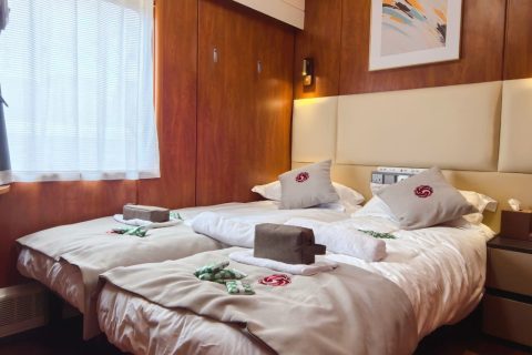Xiaoxiang Tourist Train 2026 South North Xinjiang Loop Official Online Booking
