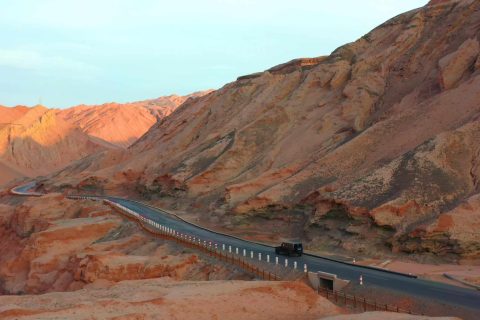 Xinjiang 10 Day Group Tour Price Exposed, What Traps Do Low Cost Tours Have