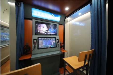 How far in advance should you reserve a seat on the Snow Country tourist train  Official website ticket booking process